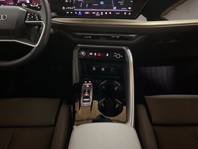 2025 Audi Q5 2.0T Premium Plus quattro Dallas TX