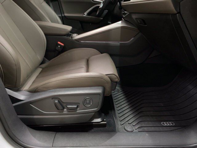 2025 Audi Q5 2.0T Premium Plus quattro Dallas TX
