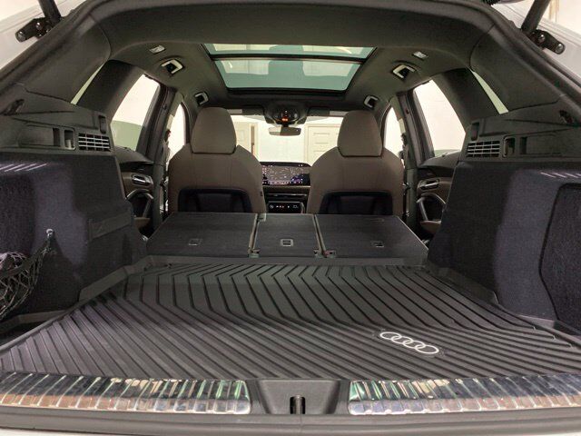2025 Audi Q5 2.0T Premium Plus quattro Dallas TX