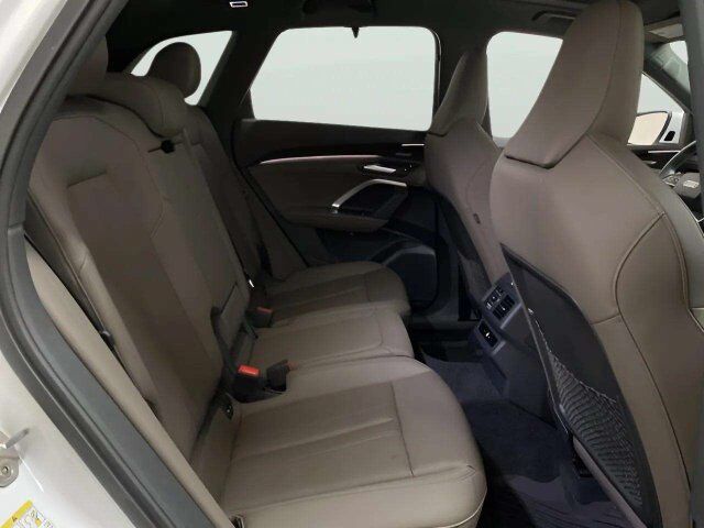 2025 Audi Q5 2.0T Premium Plus quattro Dallas TX