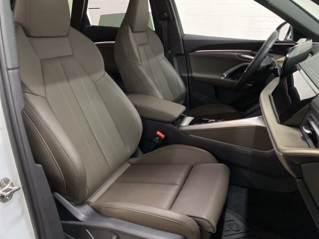 2025 Audi Q5 2.0T Premium Plus quattro Dallas TX