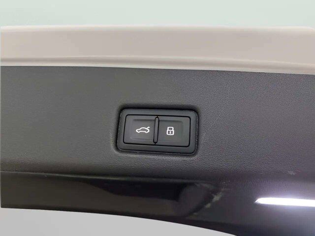 2025 Audi Q5 2.0T Premium Plus quattro Dallas TX