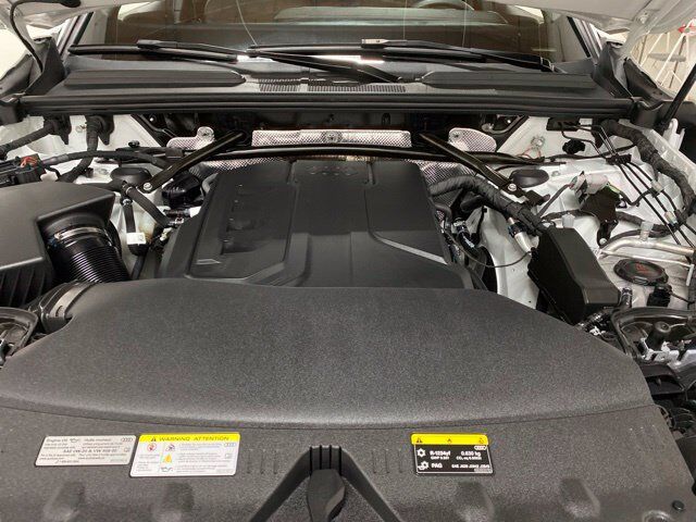 2025 Audi Q5 2.0T Premium Plus quattro Dallas TX