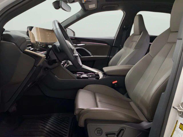2025 Audi Q5 2.0T Premium Plus quattro Dallas TX