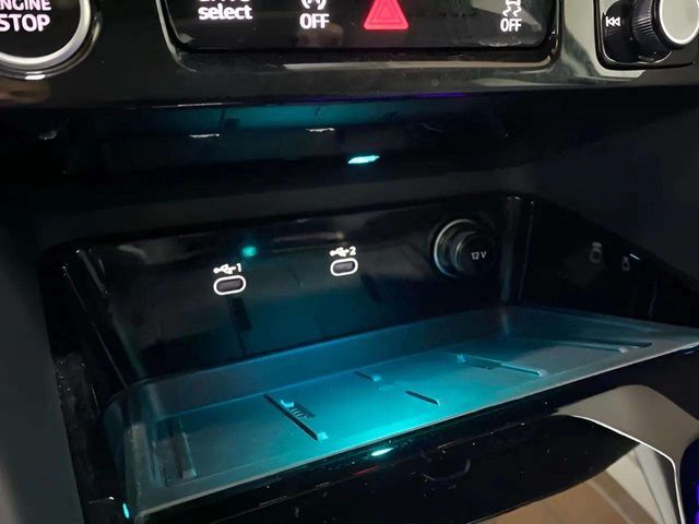 2025 Audi Q5 2.0T Premium Plus quattro Dallas TX