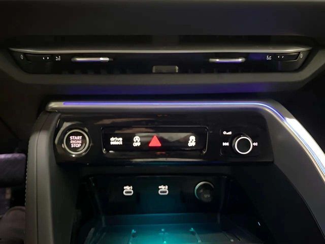 2025 Audi Q5 2.0T Premium Plus quattro Dallas TX