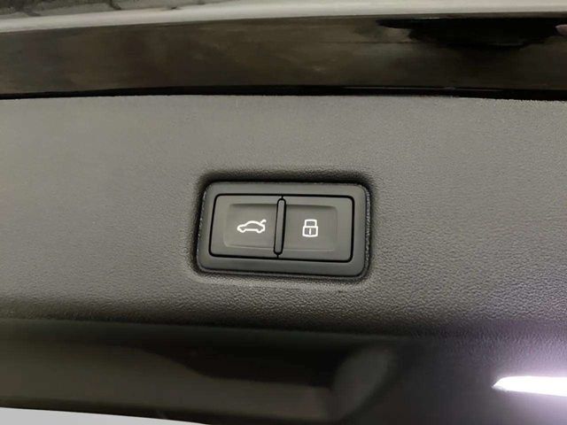 2025 Audi Q5 2.0T Premium Plus quattro Dallas TX