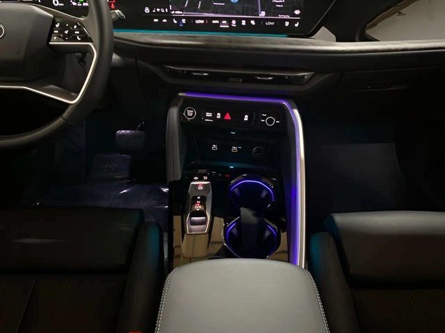 2025 Audi Q5 2.0T Premium Plus quattro Dallas TX