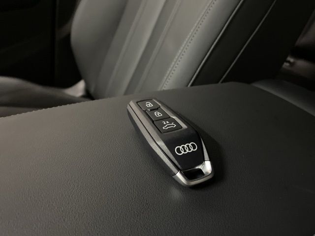 2025 Audi Q5 2.0T Premium quattro Dallas TX
