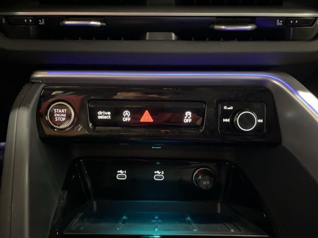 2025 Audi Q5 2.0T Premium quattro Dallas TX