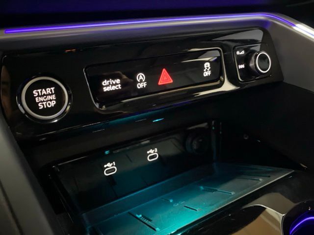 2025 Audi Q5 2.0T Premium quattro Dallas TX