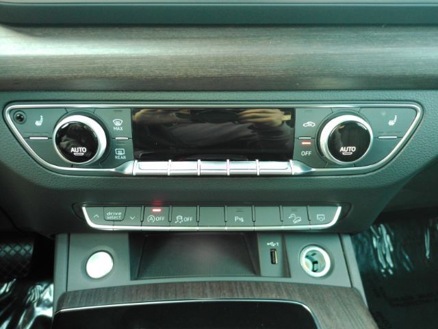 2025 Audi Q5 Premium 40 TFSI quattro S tronic Plano TX