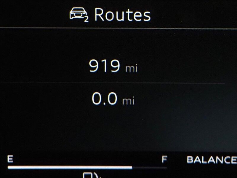 2025 Audi Q5 Premium Plus 2.0 TFSI Quattro *HEADS-UP DISPLAY, NAVIGATION, VIRTUAL COCKPIT, ADAPTIVE CRUISE, SAFETY ALERTS, 360 VIEW CAMERAS, PANORAMA MOONROOF, LEATHER, HEATED SEATS/STEERING, 20 INCH WHEELS, BANG & OLUFSEN, WIRELESS CHARGING, ANDROID & APPLE Round Rock TX