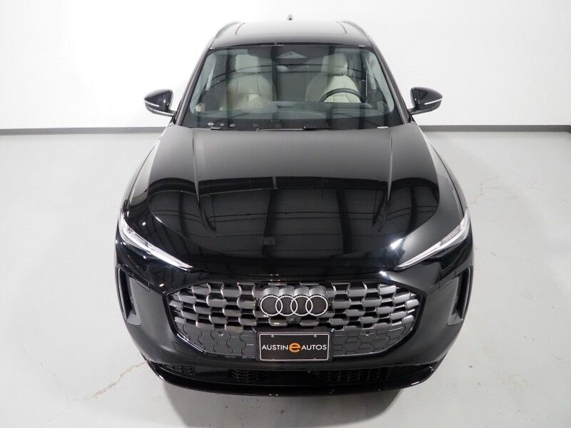 2025 Audi Q5 Premium Plus 2.0 TFSI Quattro *HEADS-UP DISPLAY, NAVIGATION, VIRTUAL COCKPIT, ADAPTIVE CRUISE, SAFETY ALERTS, 360 VIEW CAMERAS, PANORAMA MOONROOF, LEATHER, HEATED SEATS/STEERING, 20 INCH WHEELS, BANG & OLUFSEN, WIRELESS CHARGING, ANDROID & APPLE Round Rock TX