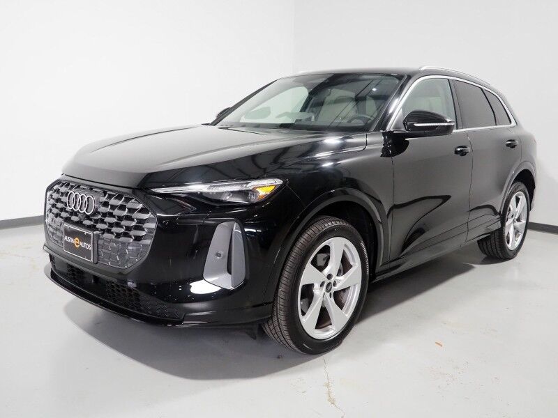 2025 Audi Q5 Premium Plus 2.0 TFSI Quattro *HEADS-UP DISPLAY, NAVIGATION, VIRTUAL COCKPIT, ADAPTIVE CRUISE, SAFETY ALERTS, 360 VIEW CAMERAS, PANORAMA MOONROOF, LEATHER, HEATED SEATS/STEERING, 20 INCH WHEELS, BANG & OLUFSEN, WIRELESS CHARGING, ANDROID & APPLE Round Rock TX