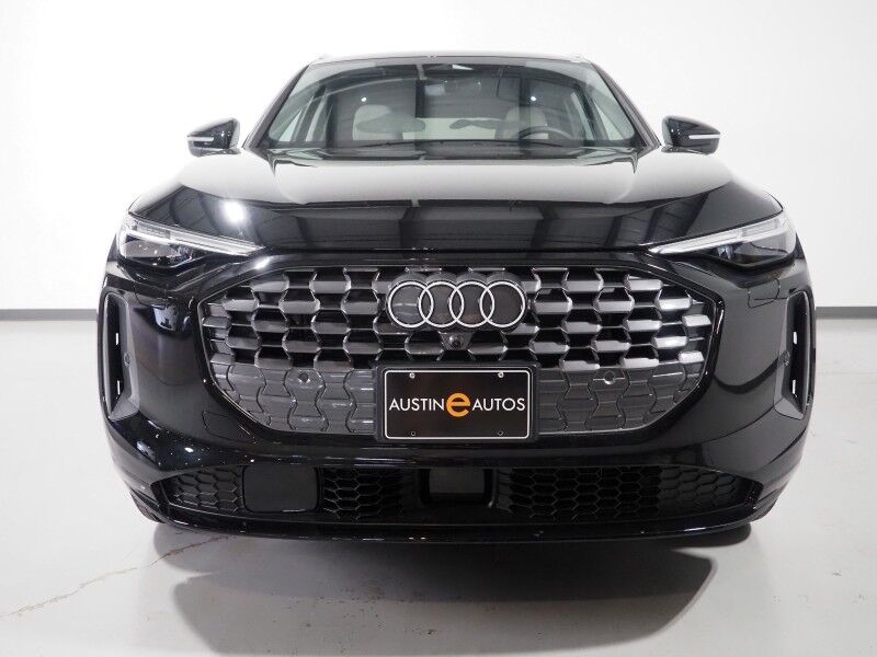 2025 Audi Q5 Premium Plus 2.0 TFSI Quattro *HEADS-UP DISPLAY, NAVIGATION, VIRTUAL COCKPIT, ADAPTIVE CRUISE, SAFETY ALERTS, 360 VIEW CAMERAS, PANORAMA MOONROOF, LEATHER, HEATED SEATS/STEERING, 20 INCH WHEELS, BANG & OLUFSEN, WIRELESS CHARGING, ANDROID & APPLE Round Rock TX