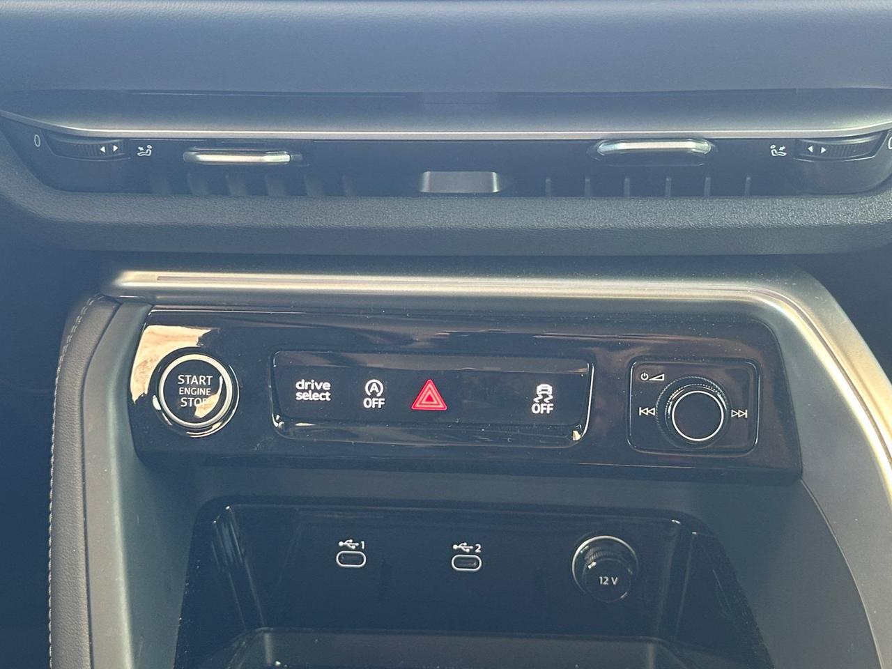 2025 Audi Q5 Premium Plus  Selma TX