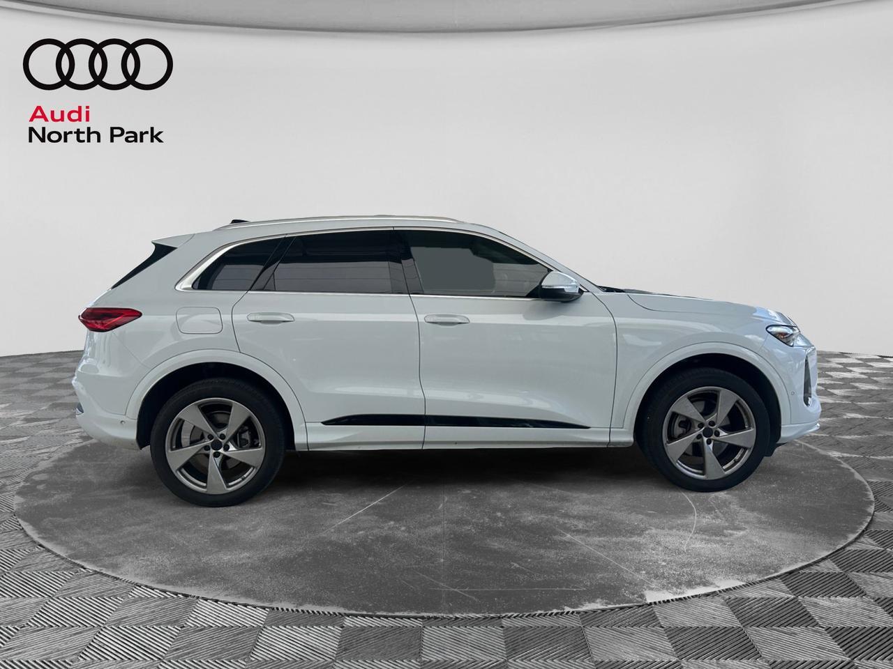 2025 Audi Q5 Premium Plus  Selma TX