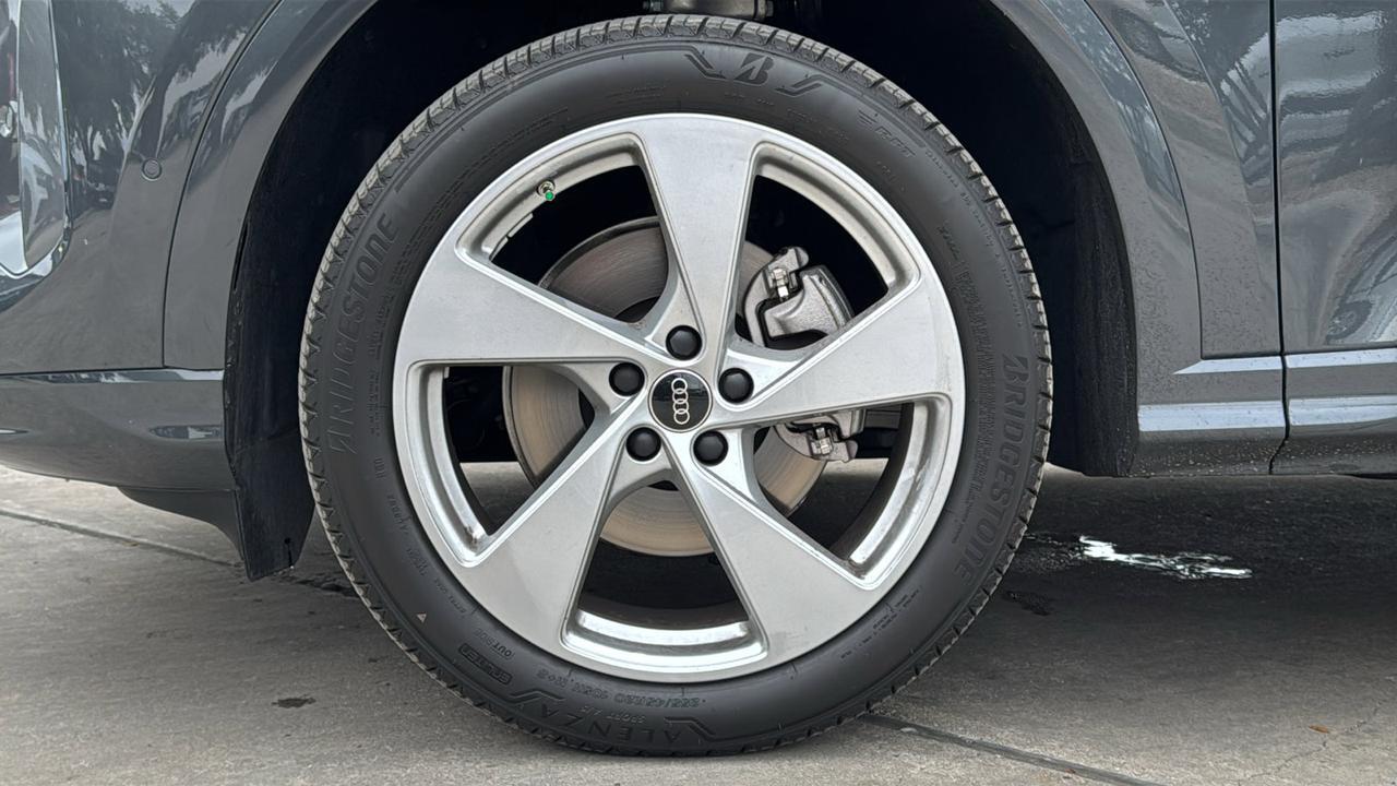 2025 Audi Q5 Premium Plus  Selma TX