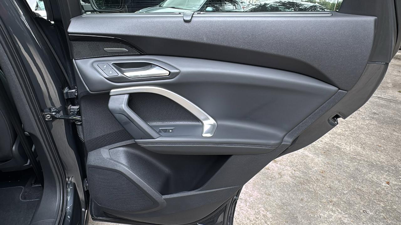 2025 Audi Q5 Premium Plus  Selma TX