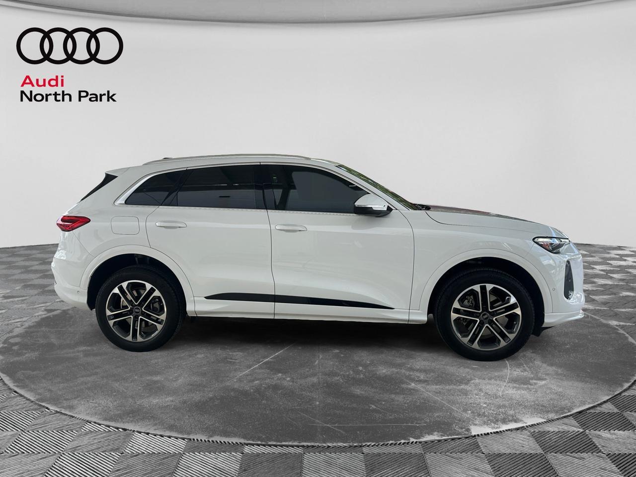 2025 Audi Q5 Premium Plus  Selma TX