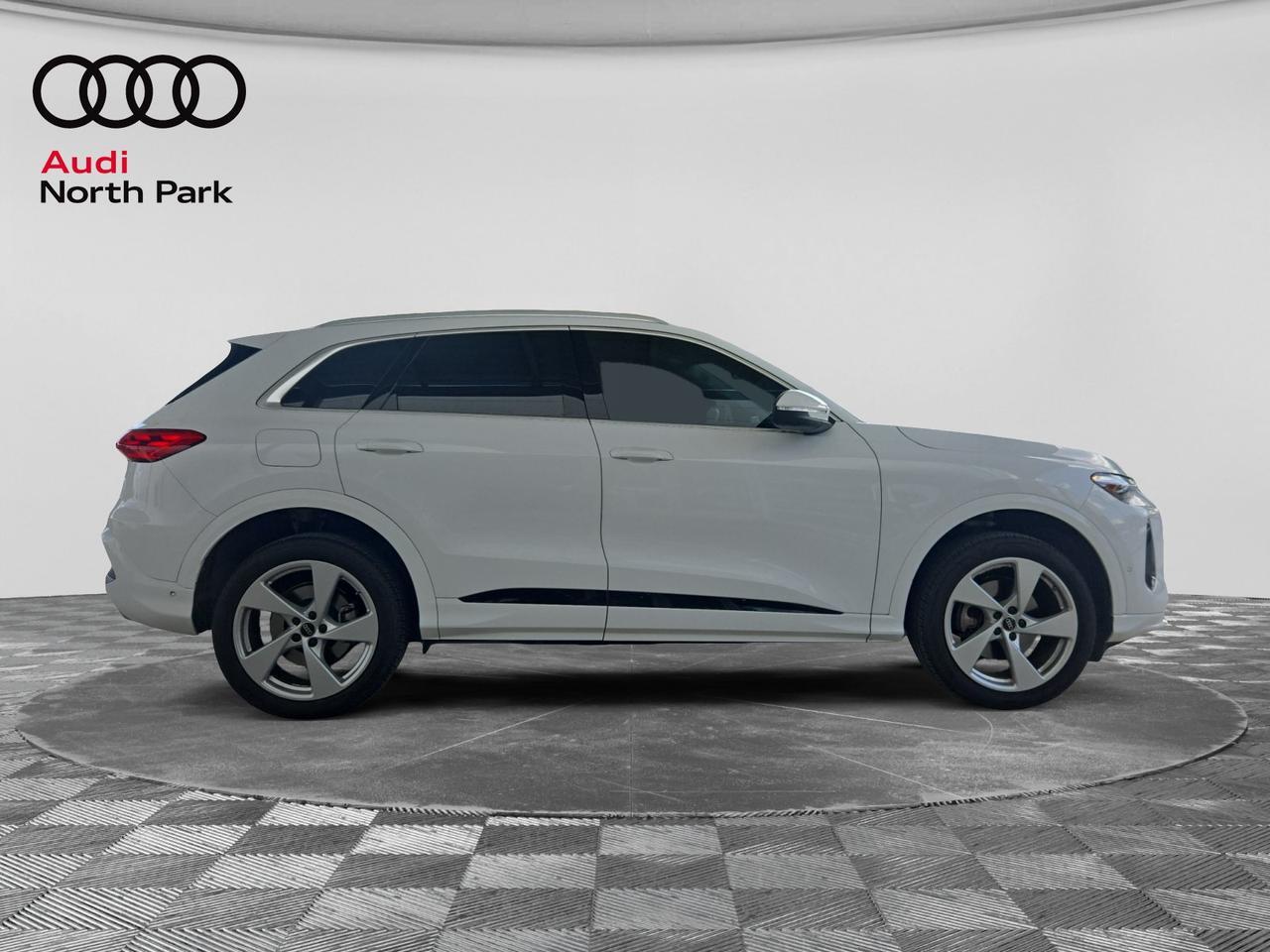 2025 Audi Q5 Premium Plus  Selma TX