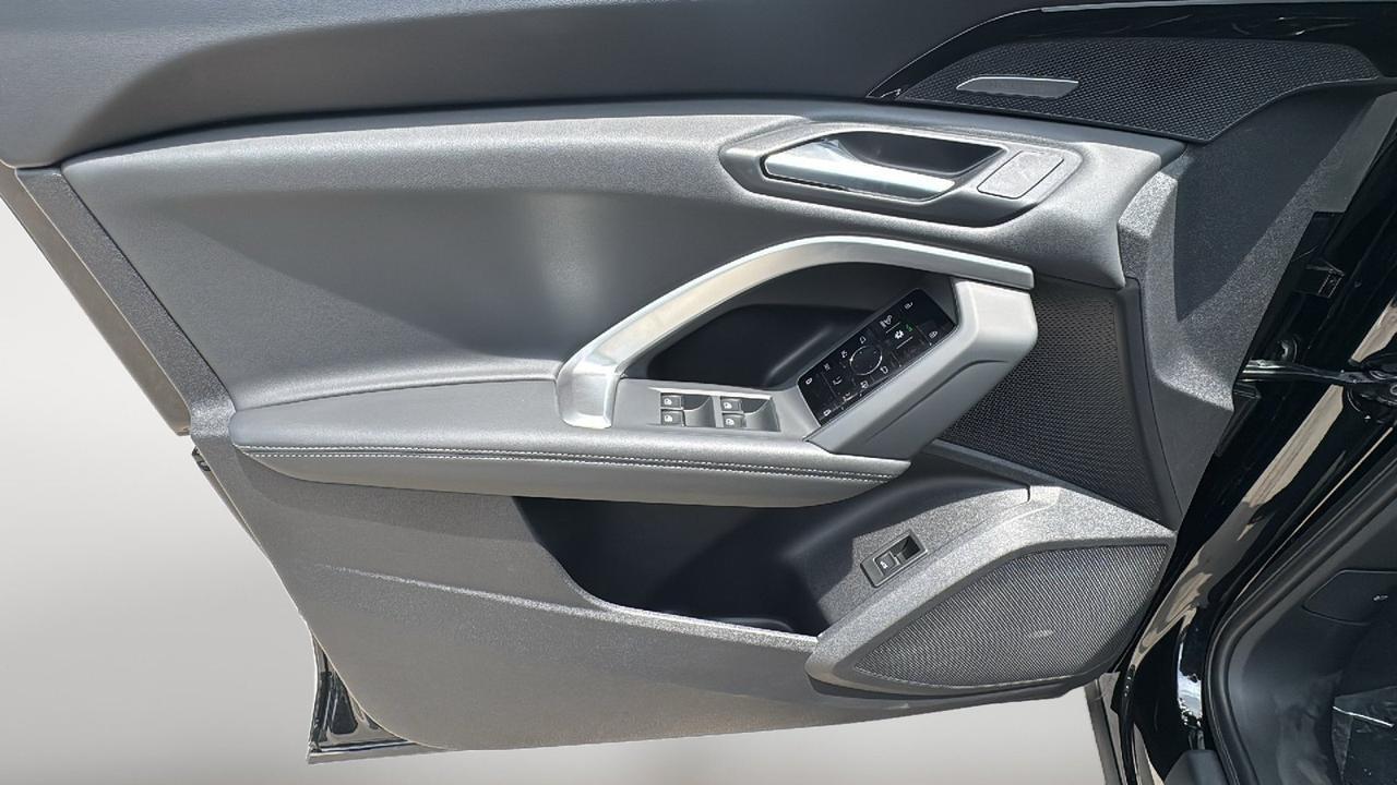 2025 Audi Q5 Premium Plus  Selma TX