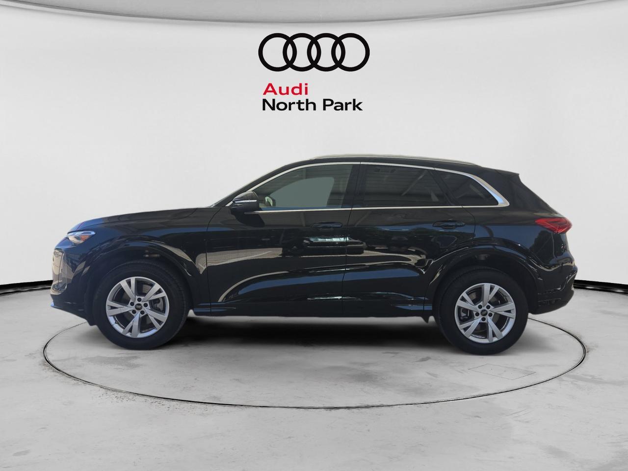2025 Audi Q5 Premium