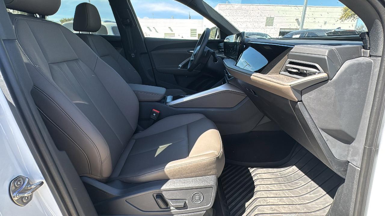 2025 Audi Q5 Premium  Selma TX