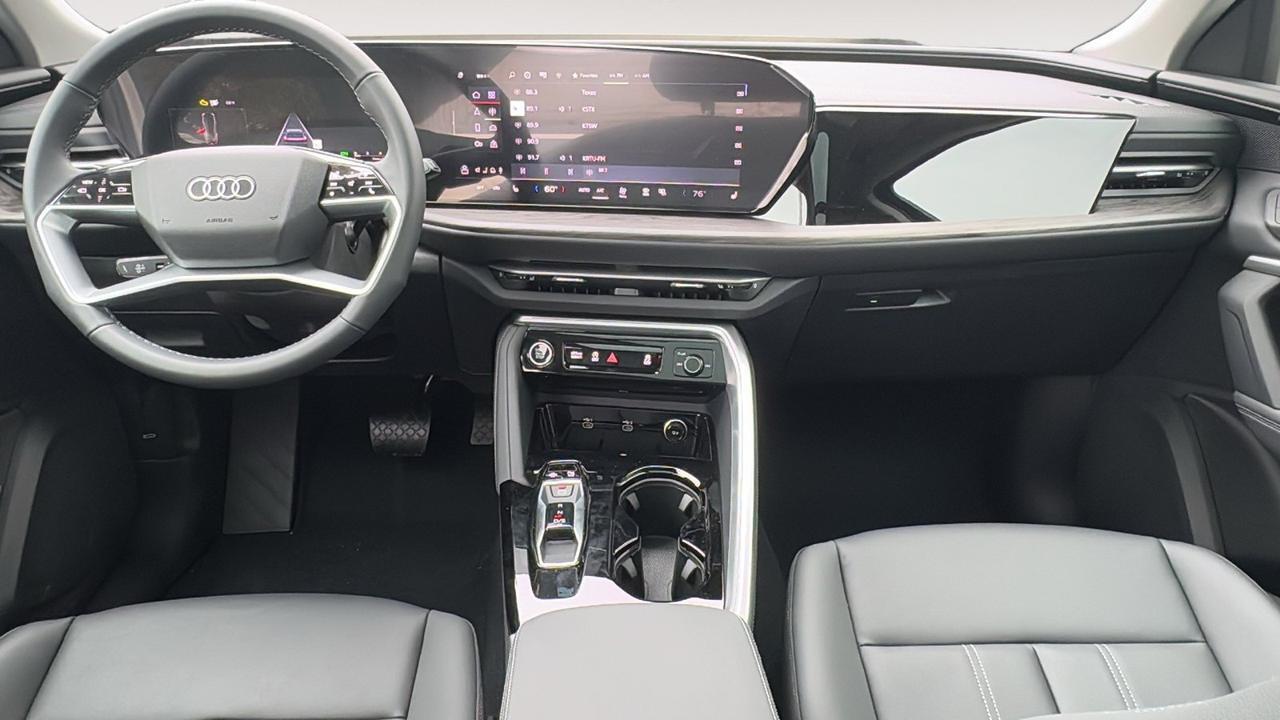2025 Audi Q5 Premium  Selma TX