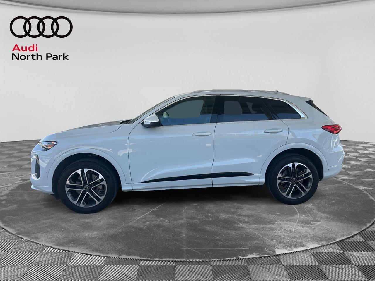 2025 Audi Q5 Premium