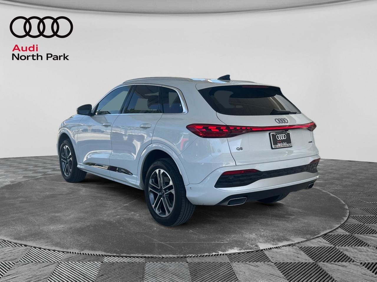 2025 Audi Q5 Premium