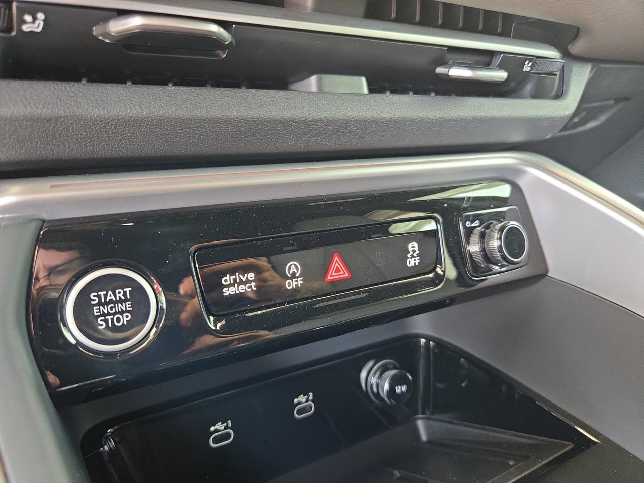 2025 Audi Q5 Prestige  Selma TX