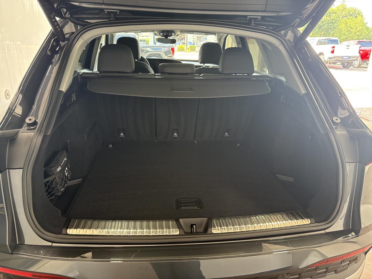 2025 Audi Q5 Progressiv 4WD LEATHER SUNROOF Listowel ON