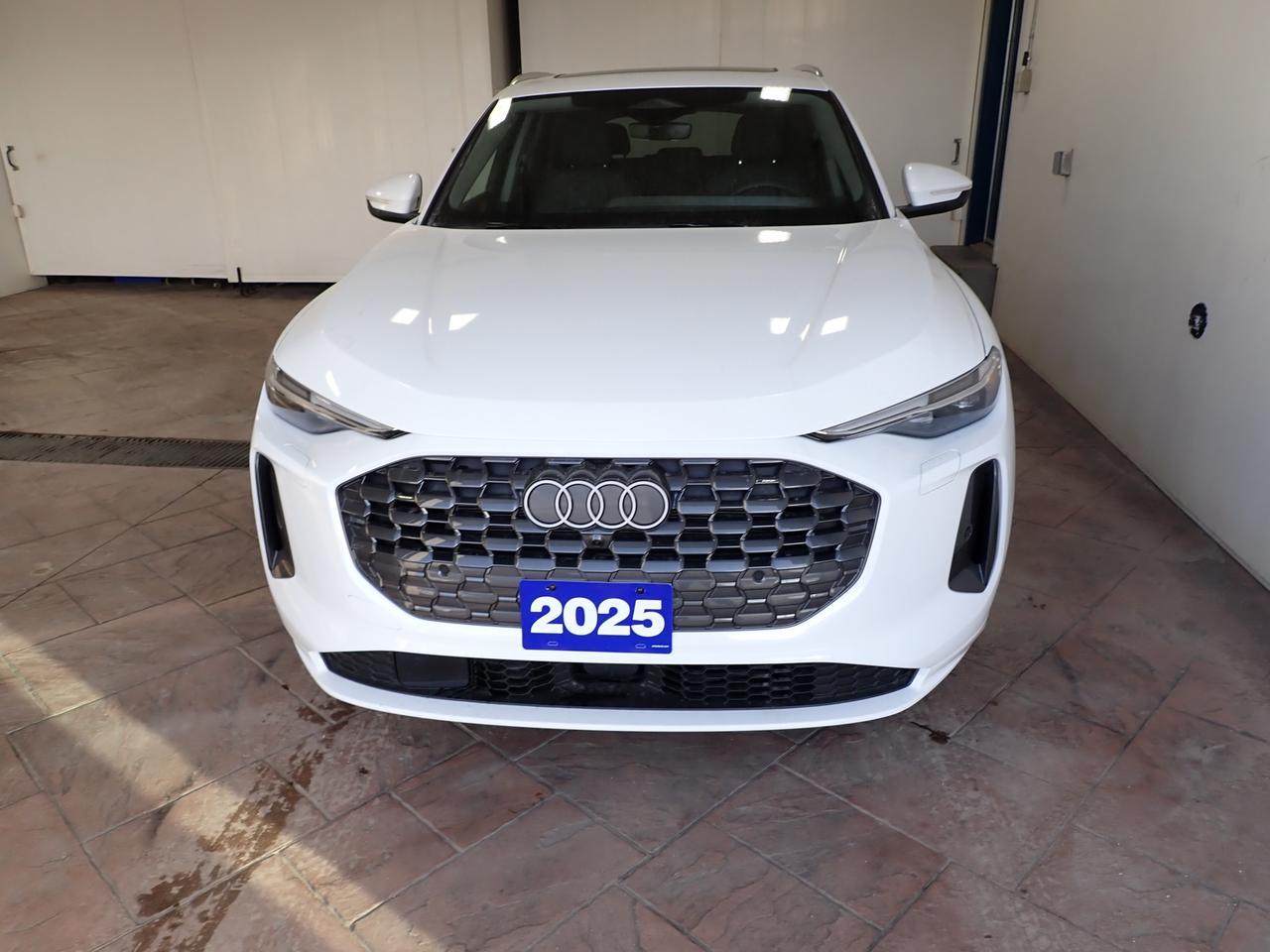 2025 Audi Q5 Progressiv AWD LEATHER NAVI SUNROOF Listowel ON