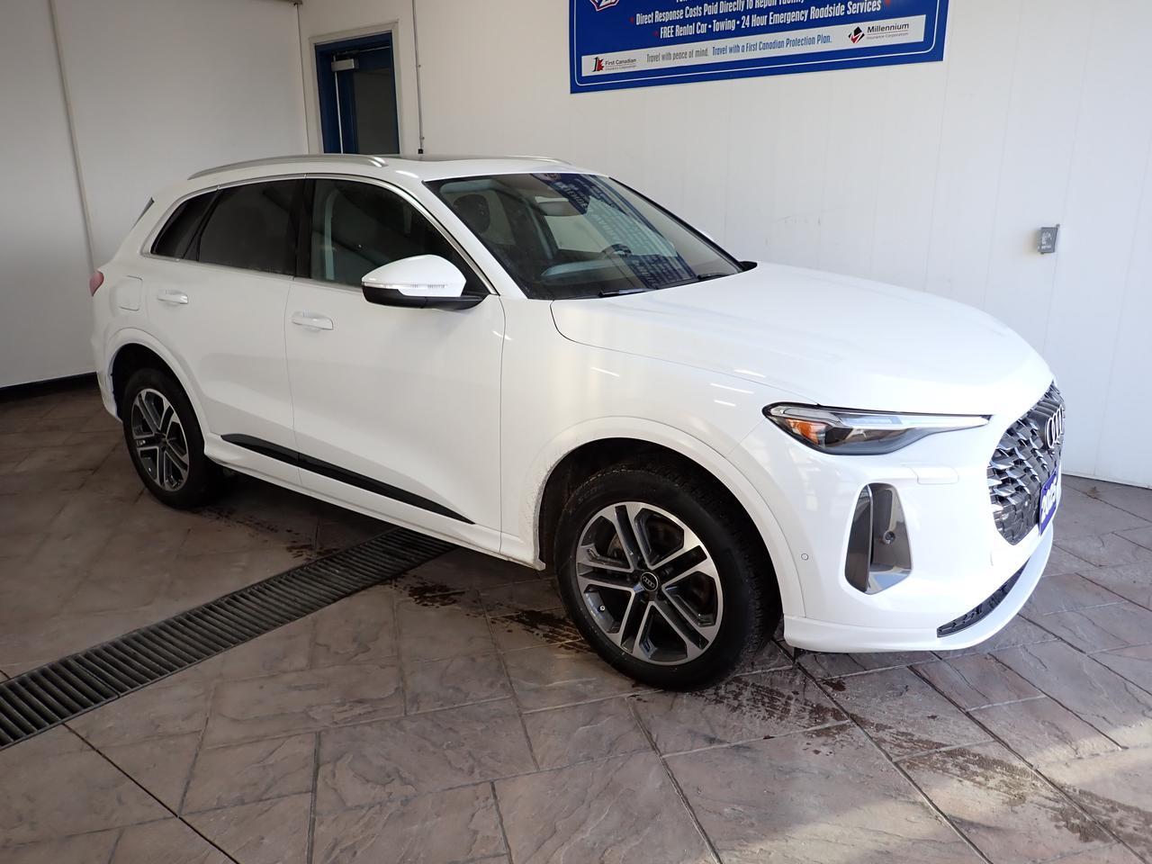 2025 Audi Q5 Progressiv AWD LEATHER NAVI SUNROOF