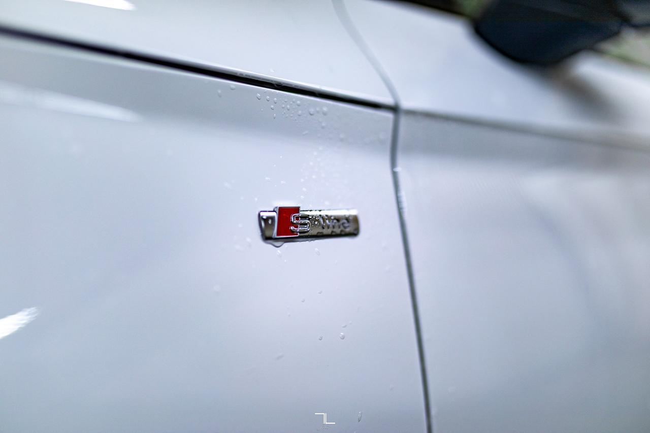 2025 Audi Q5 Quattro Progressiv S-Line Black Optics Leather Roof Nav Red Deer AB