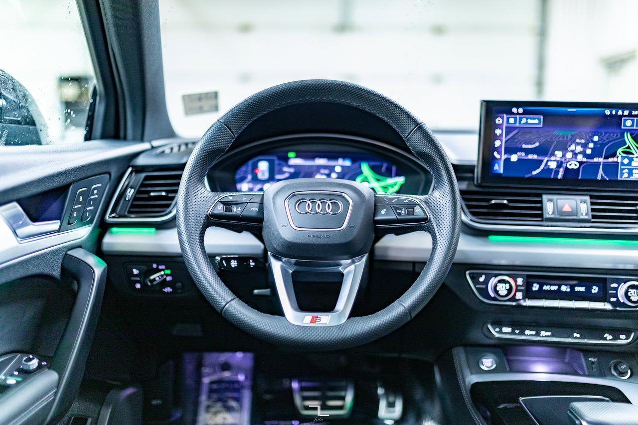 2025 Audi Q5 Quattro Progressiv S-Line Black Optics Leather Roof Nav Red Deer AB