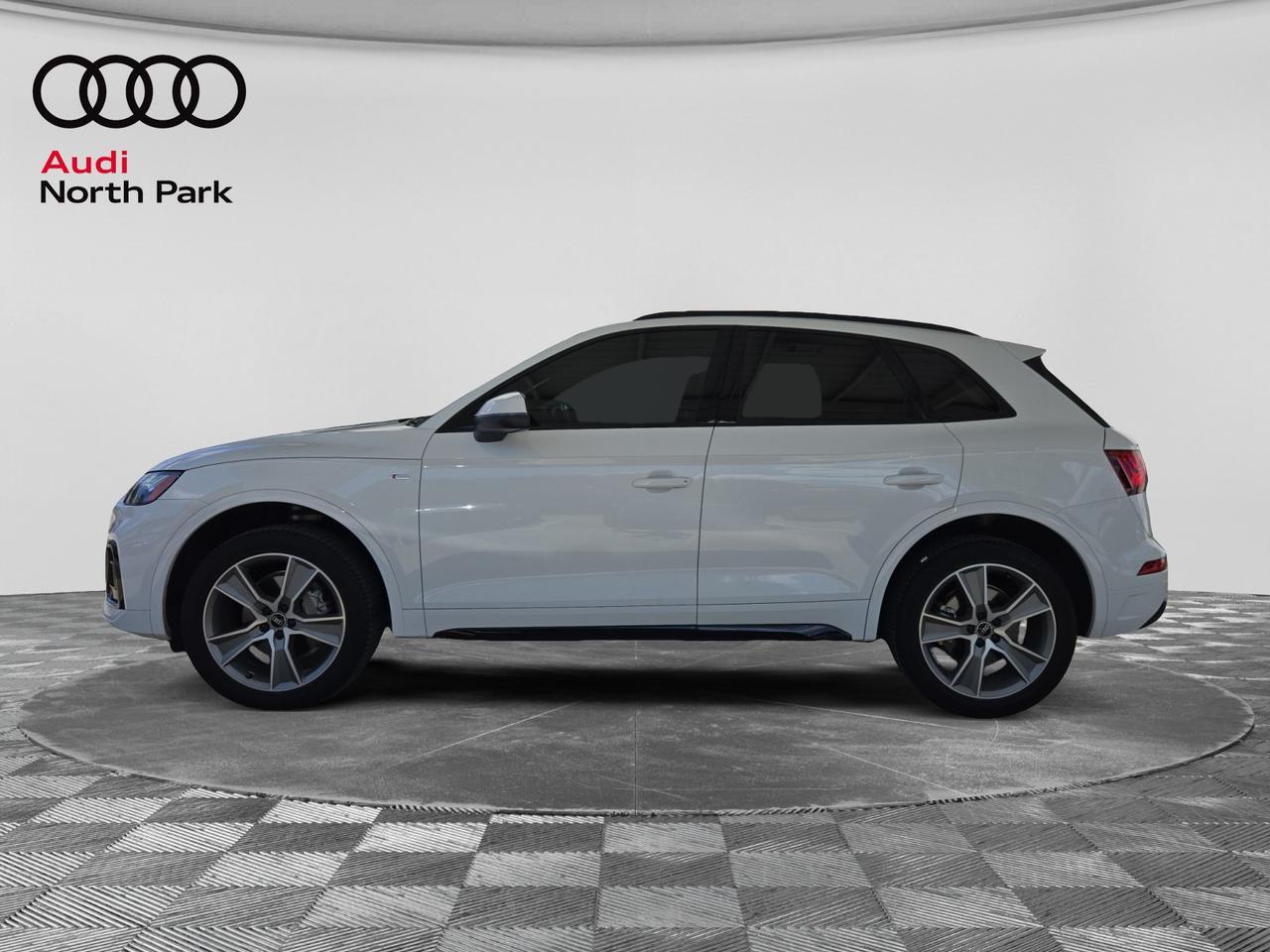 2025 Audi Q5 S line Premium