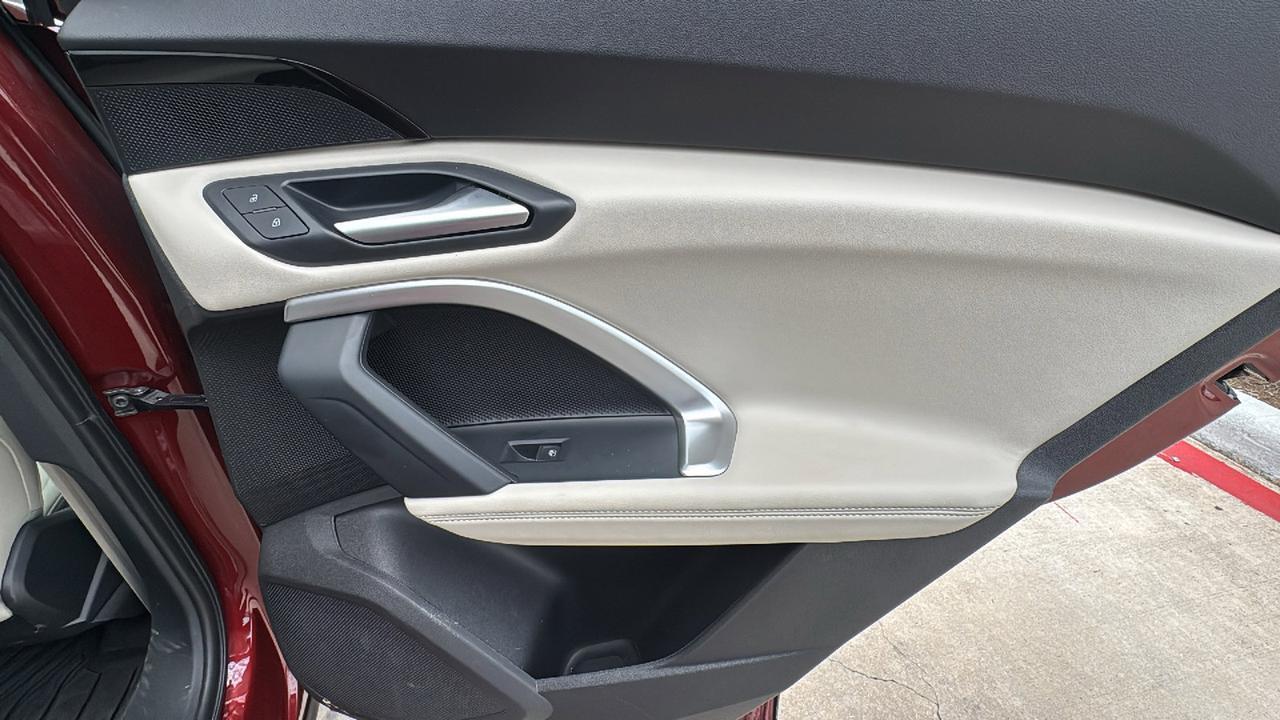 2025 Audi Q5 Sportback Premium  Selma TX