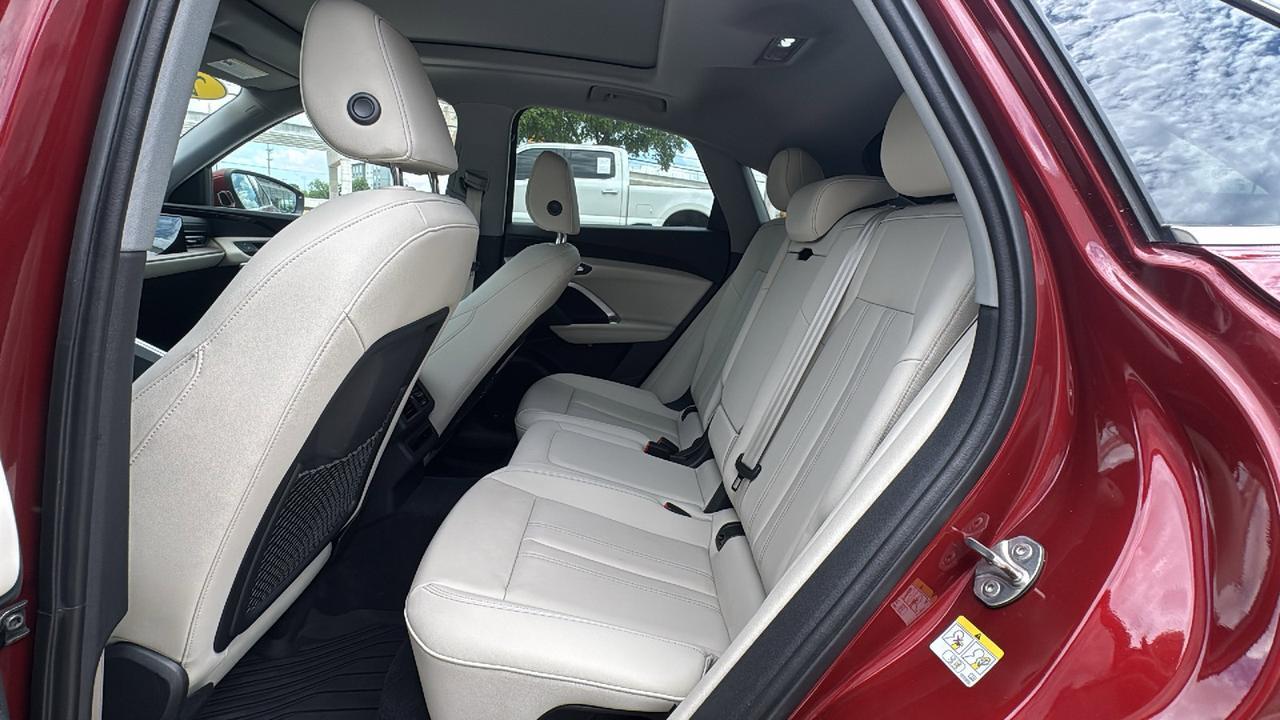 2025 Audi Q5 Sportback Premium  Selma TX