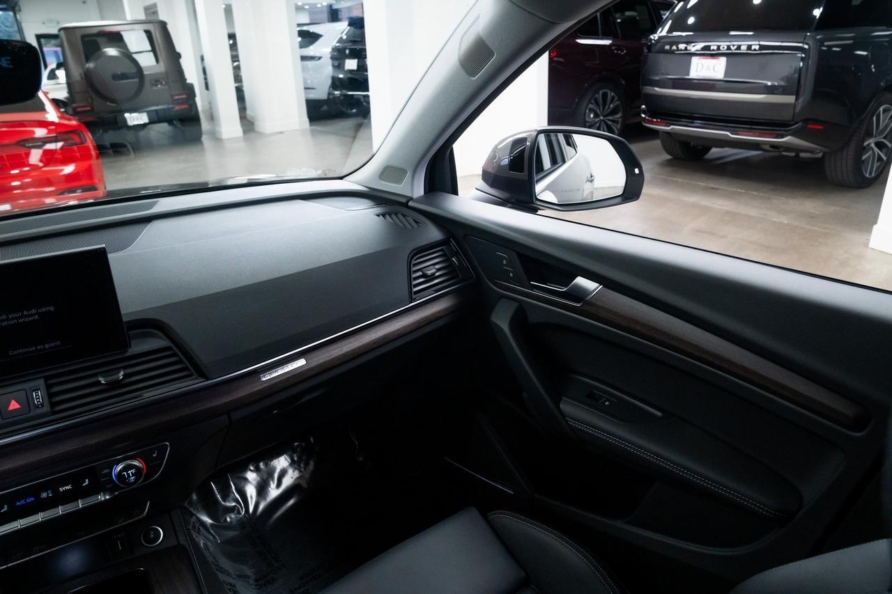 2025 Audi Q5 e 55 Premium Plus 1 Owner Heated Seats S Line Portland OR