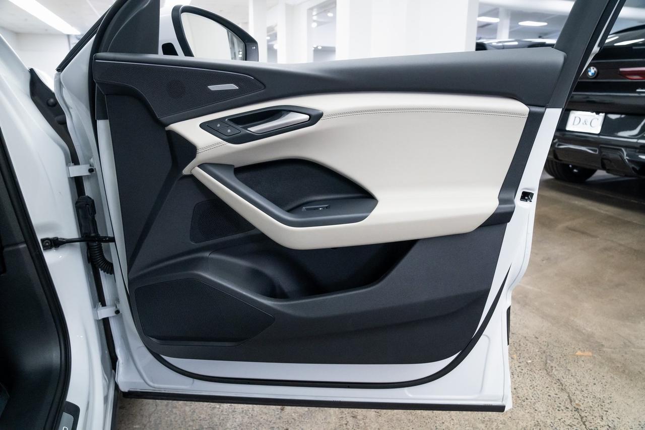 2025 Audi Q6 e-tron Premium Plus 1 Owner Vented Seats Adaptive Cruise Portland OR