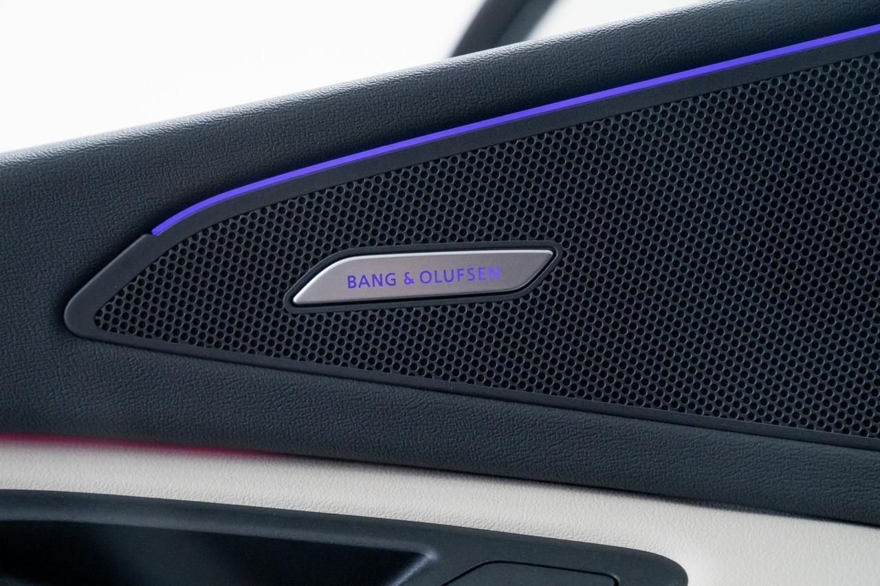 2025 Audi Q6 e-tron Premium Plus 1 Owner Vented Seats Adaptive Cruise Portland OR