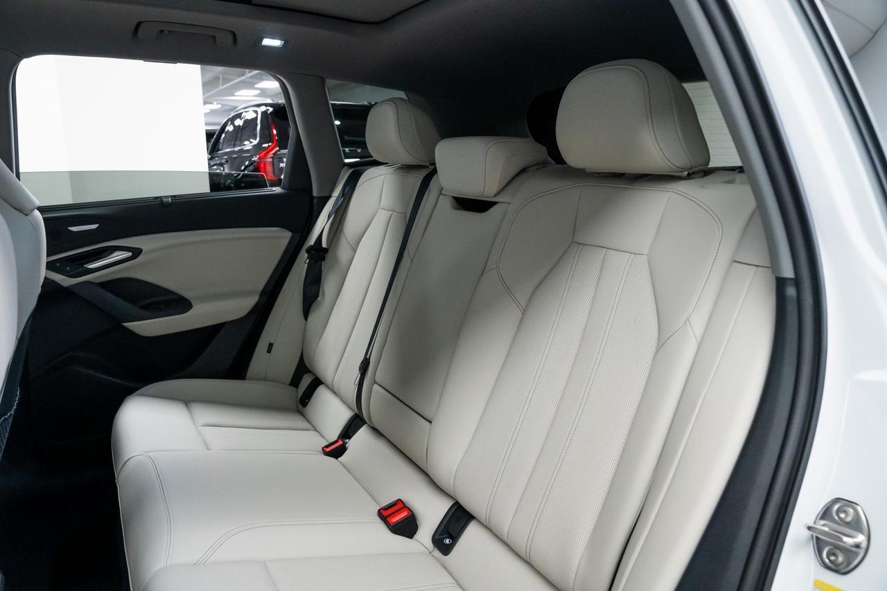 2025 Audi Q6 e-tron Premium Plus 1 Owner Vented Seats Adaptive Cruise Portland OR