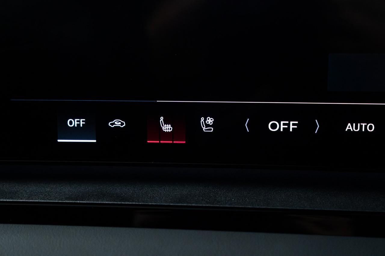 2025 Audi Q6 e-tron Premium Plus 1 Owner Vented Seats Bang &amp; Olufsen Audio Portland OR