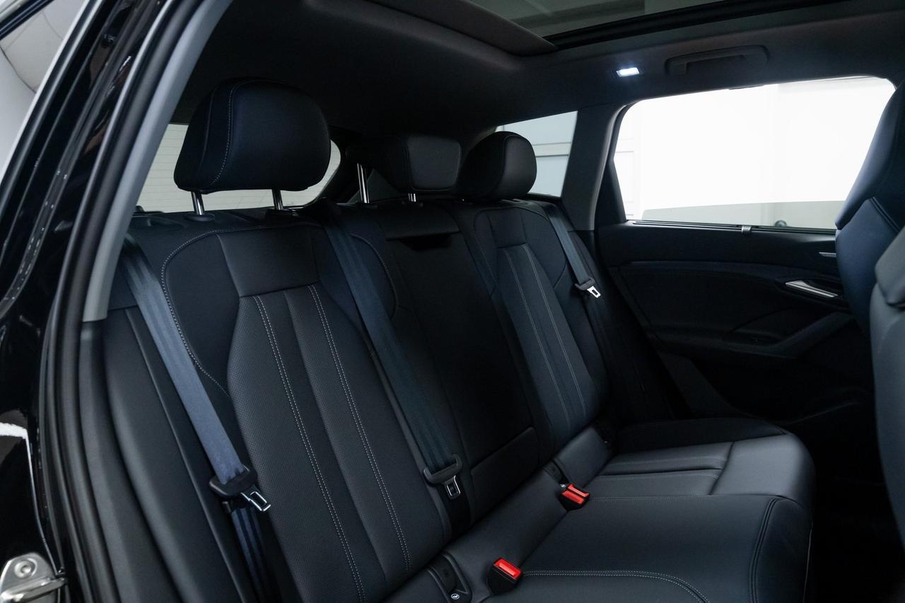 2025 Audi Q6 e-tron Premium Plus 1 Owner Vented Seats Bang &amp; Olufsen Audio Portland OR