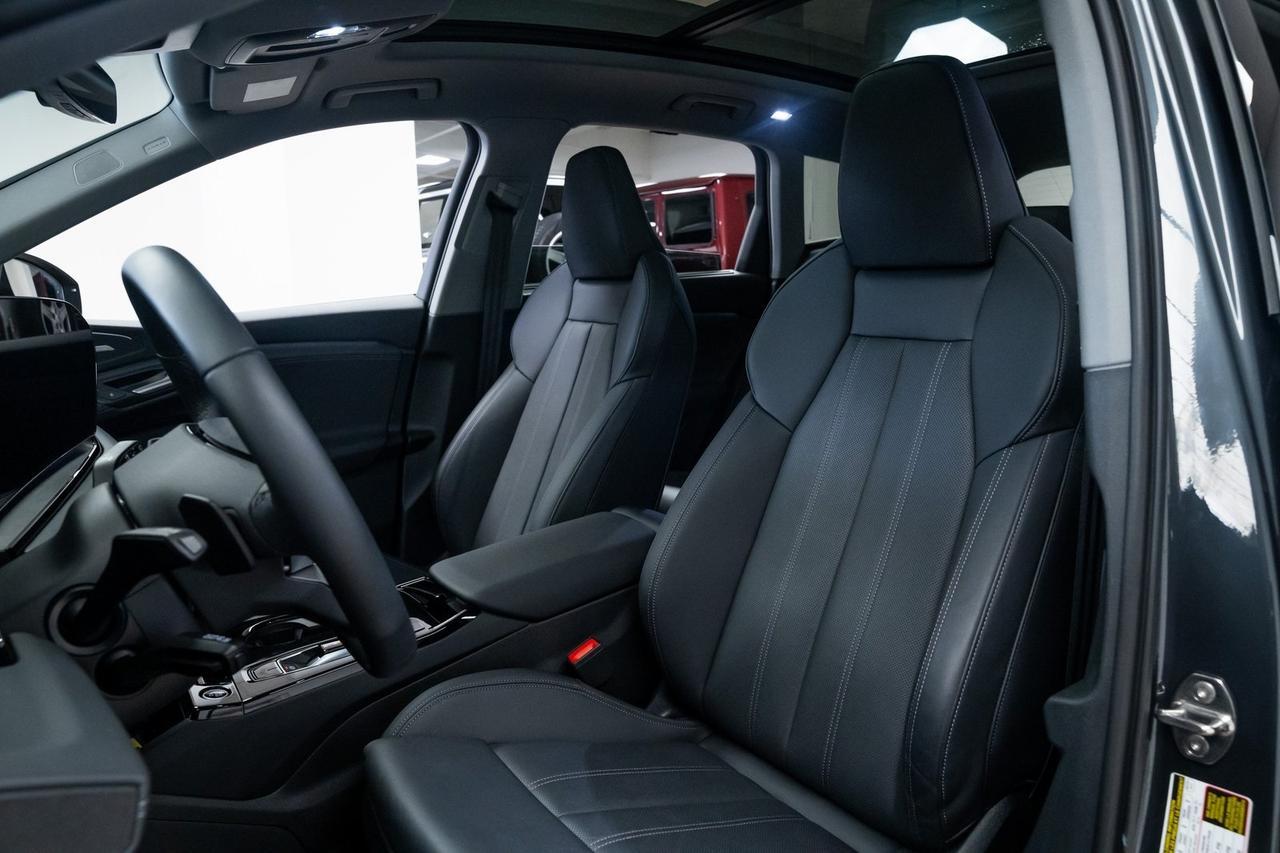 2025 Audi Q6 e-tron Premium Plus 1 Owner Vented Seats Portland OR