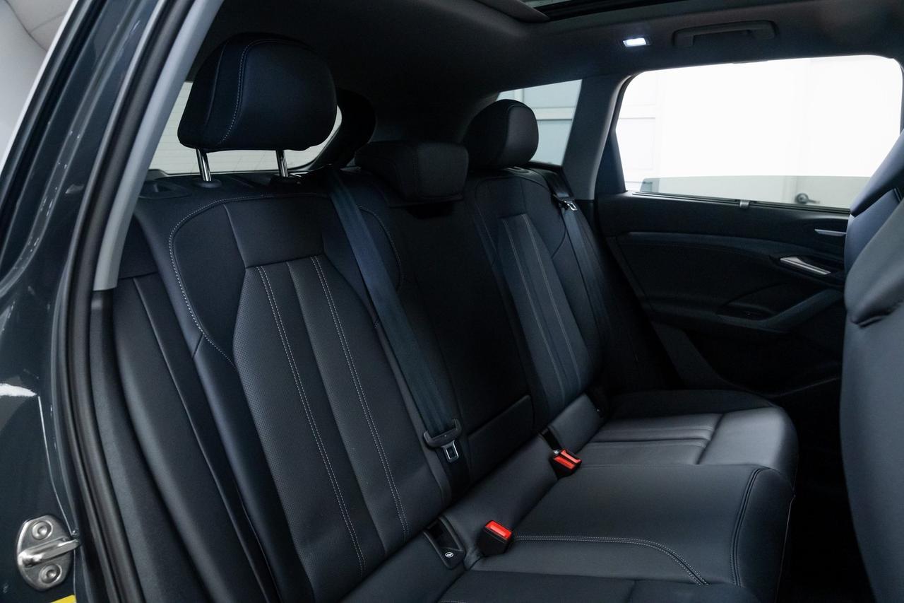 2025 Audi Q6 e-tron Premium Plus 1 Owner Vented Seats Portland OR