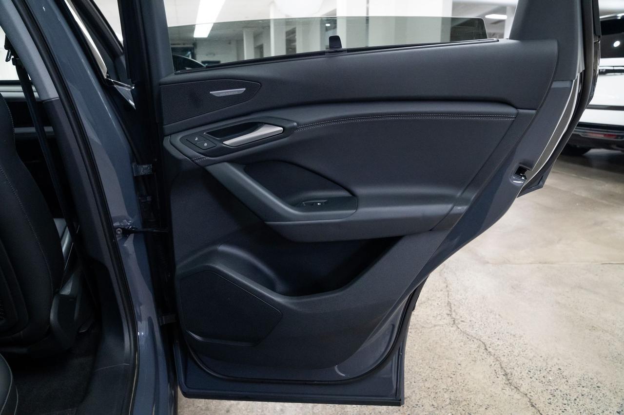 2025 Audi Q6 e-tron Premium Plus Bang &amp; Olufsen Sound Head-Up Display Portland OR